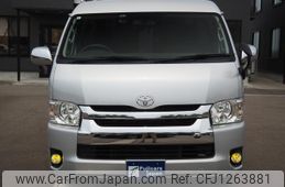 toyota hiace-wagon 2014 GOO_JP_700120021230250609002