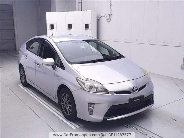 toyota prius 2013 -TOYOTA--Prius ZVW30-5646842---TOYOTA--Prius ZVW30-5646842- image 1
