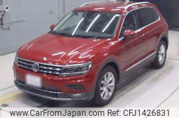 volkswagen tiguan 2019 -VOLKSWAGEN 【尾張小牧 303さ5943】--VW Tiguan 5NDFGF-WVGZZZ5NZKW834242---VOLKSWAGEN 【尾張小牧 303さ5943】--VW Tiguan 5NDFGF-WVGZZZ5NZKW834242-