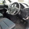 toyota noah 2018 CFJ1765693 image 14