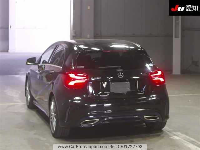 mercedes-benz a-class 2018 CFJ1722793 image 2