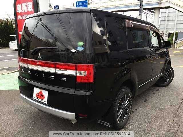 mitsubishi delica-d5 2012 504928-926922 image 2