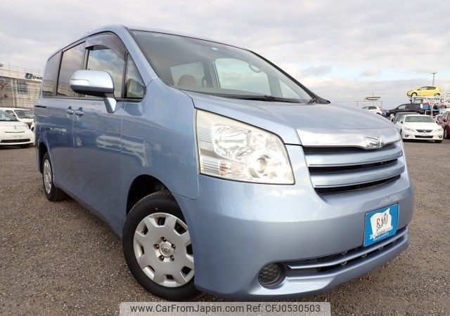 toyota noah 2007 REALMOTOR_N2024110338F-24 image 2