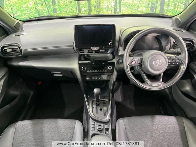 toyota yaris-cross 2024 CFJ1781381 image 2