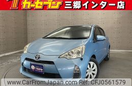 toyota aqua 2012 -TOYOTA--AQUA DAA-NHP10--NHP10-2126399---TOYOTA--AQUA DAA-NHP10--NHP10-2126399-