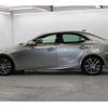lexus is 2019 CFJ1838395 image 8