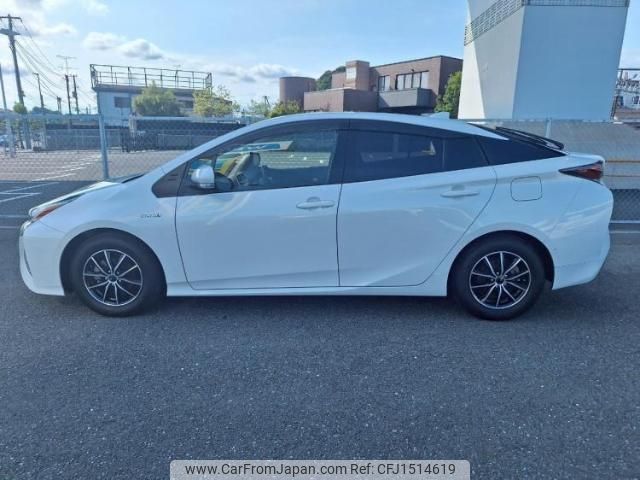 toyota prius 2018 CFJ1514619 image 2