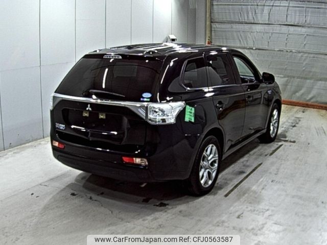 mitsubishi outlander-phev 2013 -MITSUBISHI--Outlander PHEV GG2W--GG2W-0004319---MITSUBISHI--Outlander PHEV GG2W--GG2W-0004319- image 2