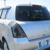 suzuki swift 2004 CFJ1715676 image 2