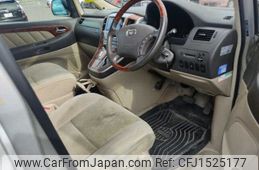 toyota alphard 2004 CFJ1525177