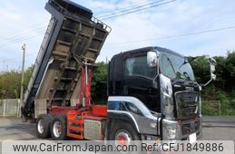 isuzu giga 2018 CFJ1849886
