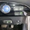 toyota prius 2019 quick_quick_DAA-ZVW50_ZVW50-6156546 image 9
