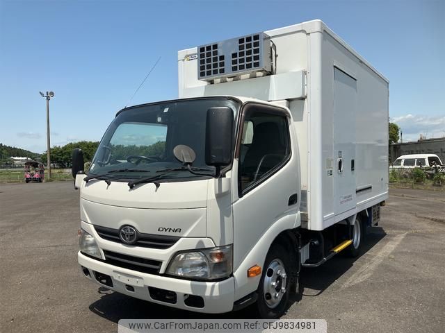 toyota dyna-truck 2015 GOO_NET_EXCHANGE_0403603A30240528W003 image 1