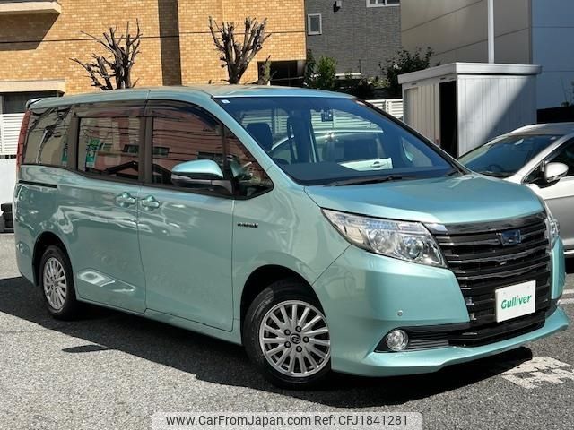 toyota noah 2015 CFJ1841281 image 1