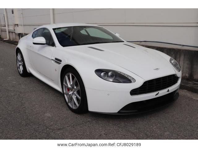 aston-martin v8-vantage 2015 quick_quick_HUMEI_SCFEJBAKJFGC19507 image 1