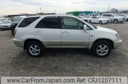 toyota harrier 2000 NIKYO_QM26796