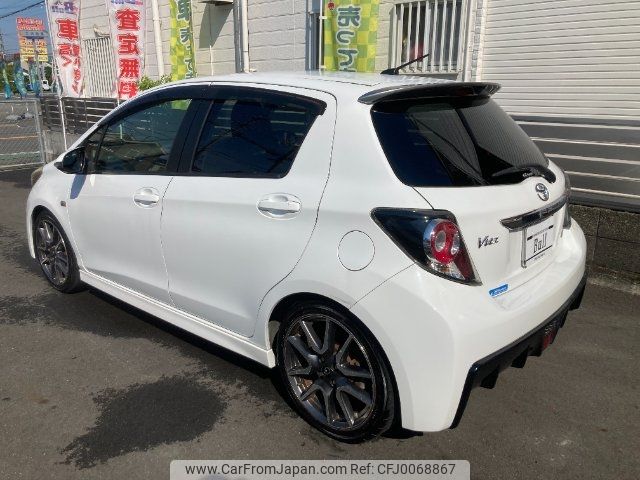 toyota vitz 2012 -TOYOTA 【静岡 501ﾌ6862】--Vitz NCP131--2011418---TOYOTA 【静岡 501ﾌ6862】--Vitz NCP131--2011418- image 2