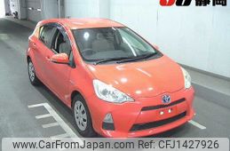 toyota aqua 2012 CFJ1427926