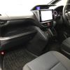 toyota voxy 2019 -TOYOTA--Voxy DBA-ZRR80G--ZRR80-0564553---TOYOTA--Voxy DBA-ZRR80G--ZRR80-0564553- image 16