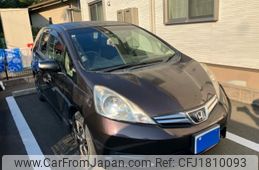 honda fit-shuttle 2011 CFJ1810093