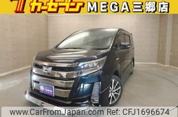 toyota noah 2017 CFJ1696674