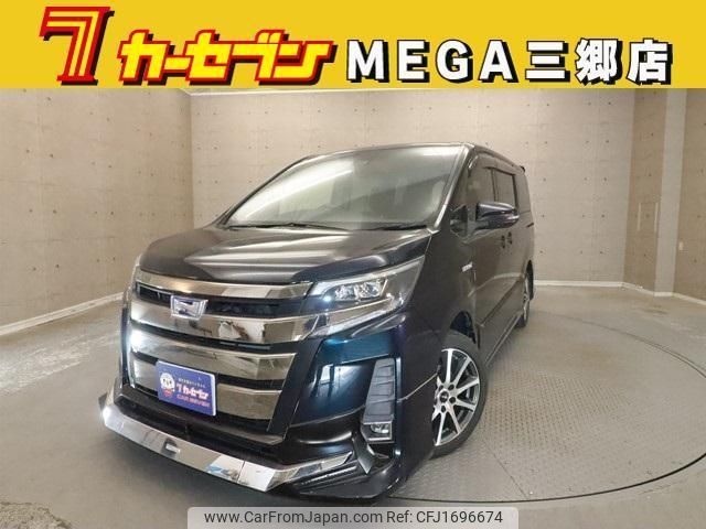 toyota noah 2017 CFJ1696674 image 1