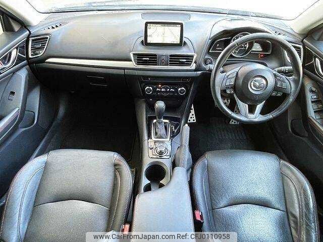 mazda axela 2014 504928-923467 image 1