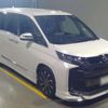 toyota noah 2022 quick_quick_6AA-ZWR90W_ZWR90-0026749 image 1