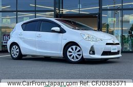 toyota aqua 2013 -TOYOTA--AQUA DAA-NHP10--NHP10-6247626---TOYOTA--AQUA DAA-NHP10--NHP10-6247626-