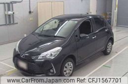 toyota vitz 2019 CFJ1567701