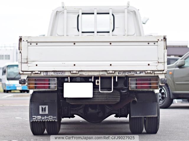 car_a0ce74a4-710e-462f-a8c6-