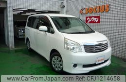 toyota noah 2013 quick_quick_ZRR70G_ZRR70G-0573731