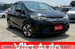 honda fit-hybrid 2014 CFJ1563037