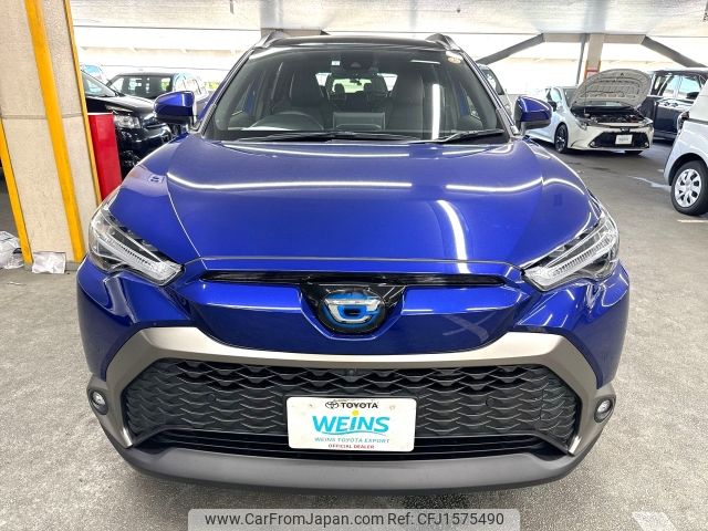 toyota corolla-cross 2023 CFJ1575490 image 2