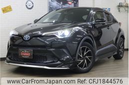 toyota c-hr 2017 CFJ1844576