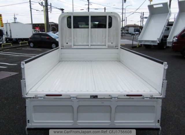 toyota dyna-truck 2022 CFJ1756608 image 2