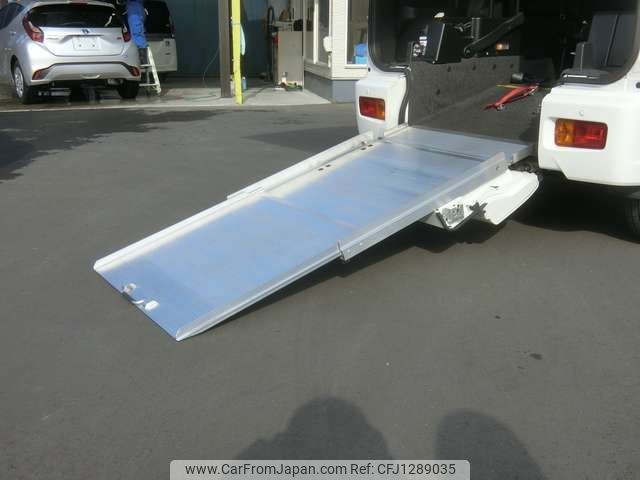 daihatsu atrai-wagon 2018 CFJ1289035 image 2