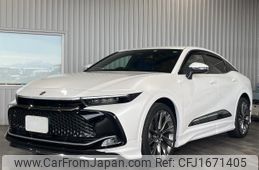 toyota crown 2022 CFJ1671405
