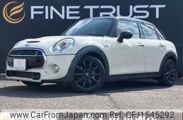 mini mini-others 2016 CFJ1545292