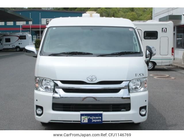 toyota hiace-wagon 2014 GOO_JP_700100180330250514002 image 1