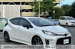 toyota aqua 2024 -TOYOTA--AQUA 6AA-MXPK11--MXPK11-2178262---TOYOTA--AQUA 6AA-MXPK11--MXPK11-2178262-