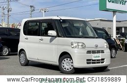 daihatsu tanto 2010 CFJ1859889