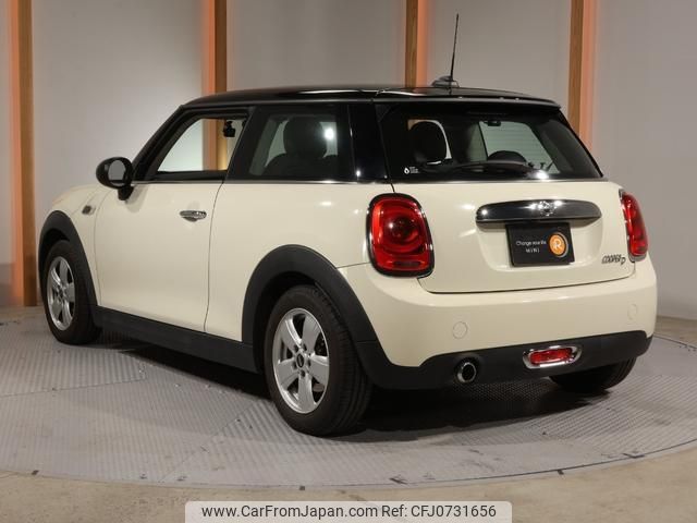 mini mini-others 2018 quick_quick_XN15_WMWXN320702H59750 image 2