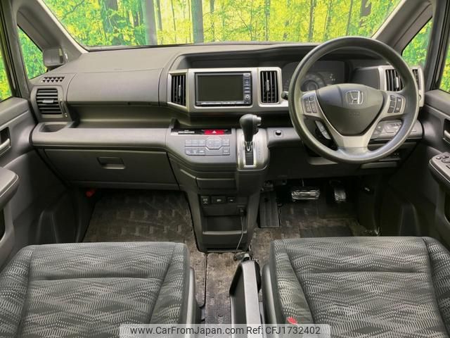 honda stepwagon 2012 CFJ1732402 image 2