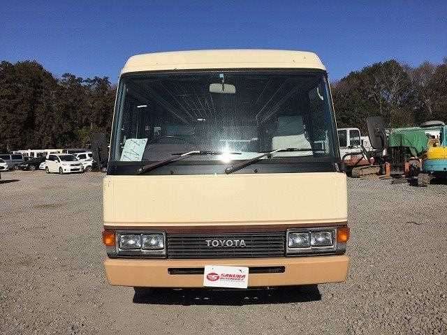 Used TOYOTA COASTER 1984 Nov CFJ0166877 in good condition for sale