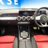 mercedes-benz glb-class 2021 quick_quick_247613M_W1N2476132W130811 image 2