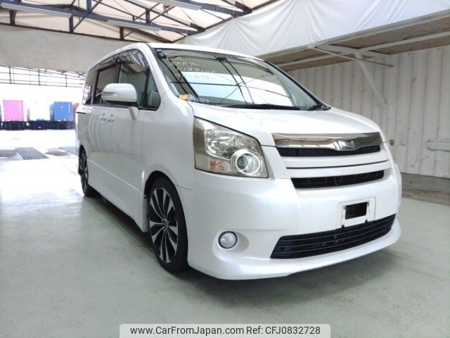 toyota noah 2008 ENHANCEAUTO_1_ea295819 image 1