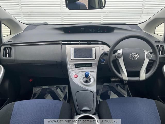 toyota prius 2014 CFJ1366378 image 2