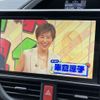toyota voxy 2018 quick_quick_DBA-ZRR80W_0435176 image 16
