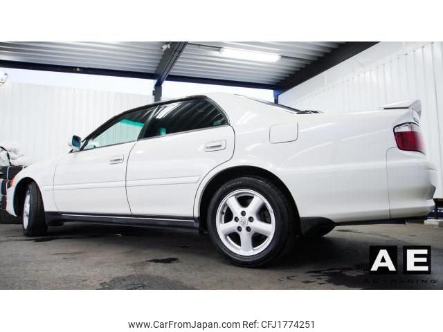 toyota chaser 1999 CFJ1774251 image 2